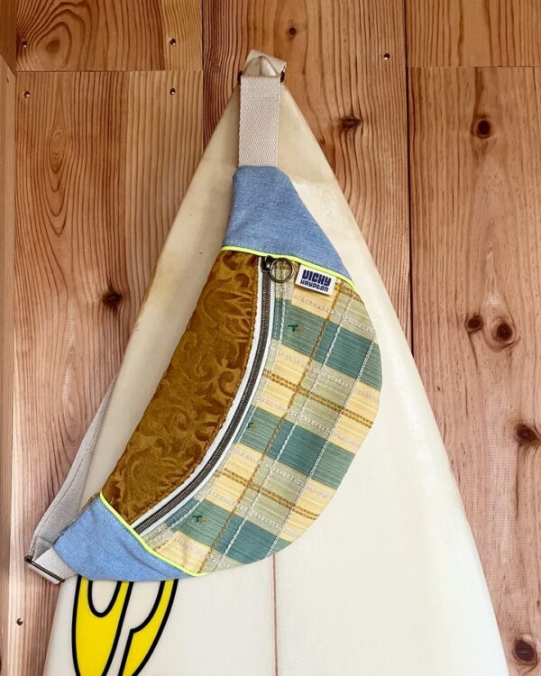 Banane L Carreau jaune velours