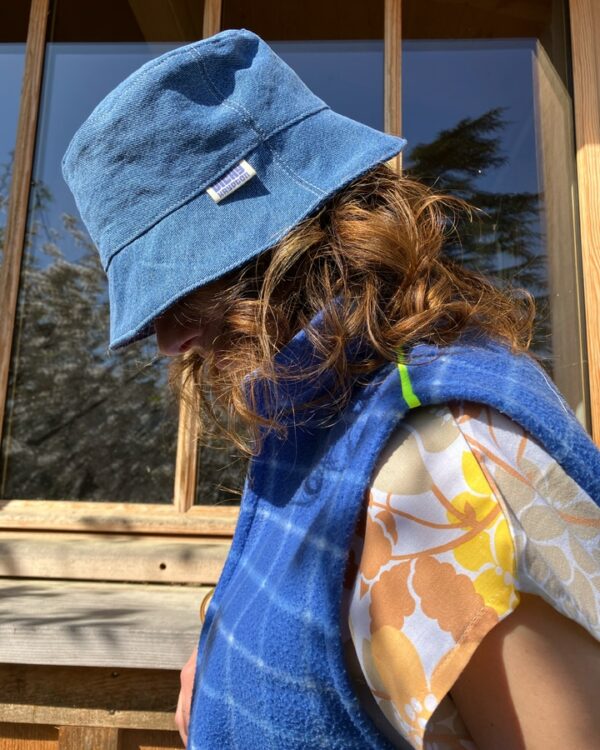 veste sans manches carreaux bleus