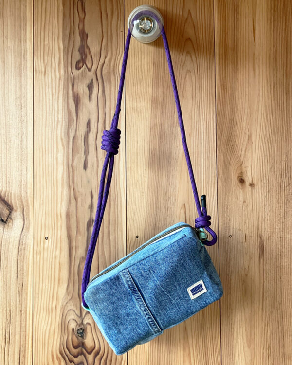 Sac bandoulière en jean bleu